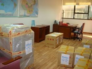 廣州人人搬家公司 專(zhuān)業(yè)搬廠服務(wù)與高效搬運(yùn)團(tuán)隊(duì)，伴您無(wú)憂搬遷